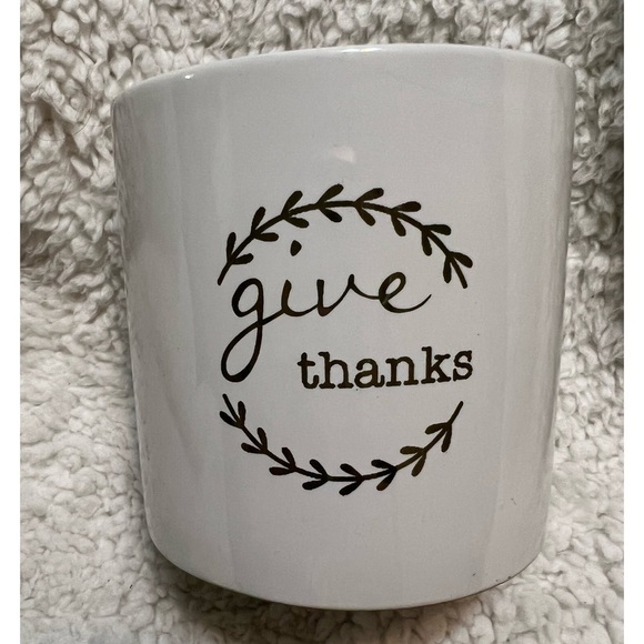 Other - ***Donated***𝅺GIVE Thanks white ceramic cylinder plant holder 4”